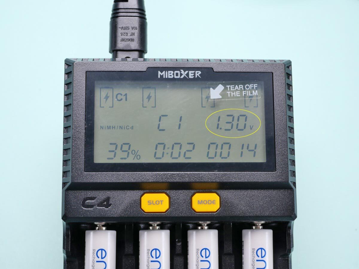 19
MiBOXER C4
LCD電圧表示