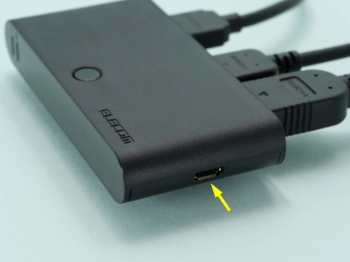 10
エレコム　HDMI切替器 2入力1出力 DH-SW21BK/E
外観_USB microB 給電端子