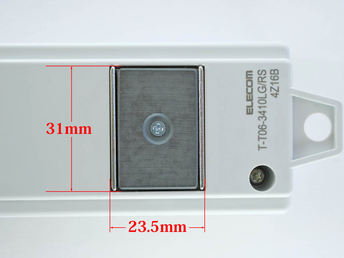 12
エレコム 電源タップ 3ピン 4個口 スイングプラグ T-T06-3410LG/RS
寸法_本体裏マグネットサイズ