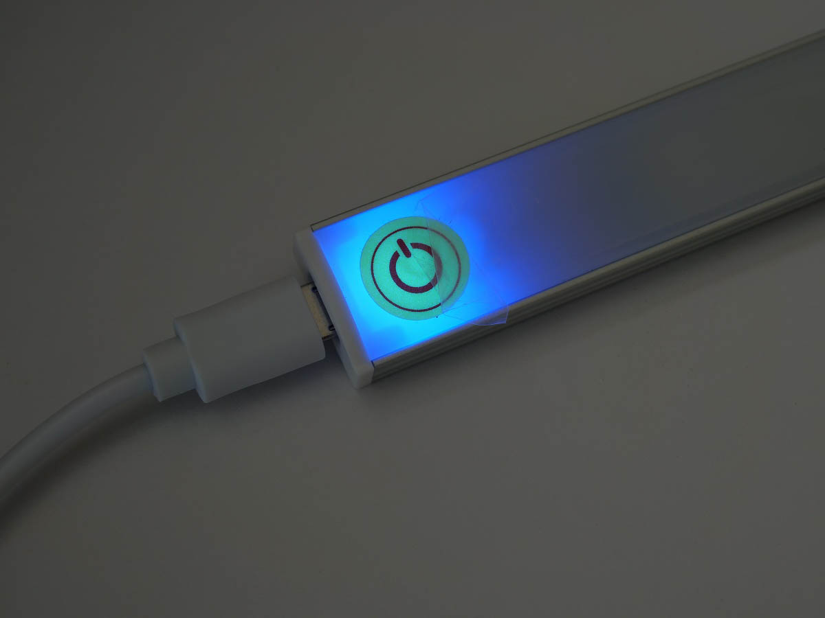 11
FUJIMORI LED バーライト 30cm
通電時青LED点灯