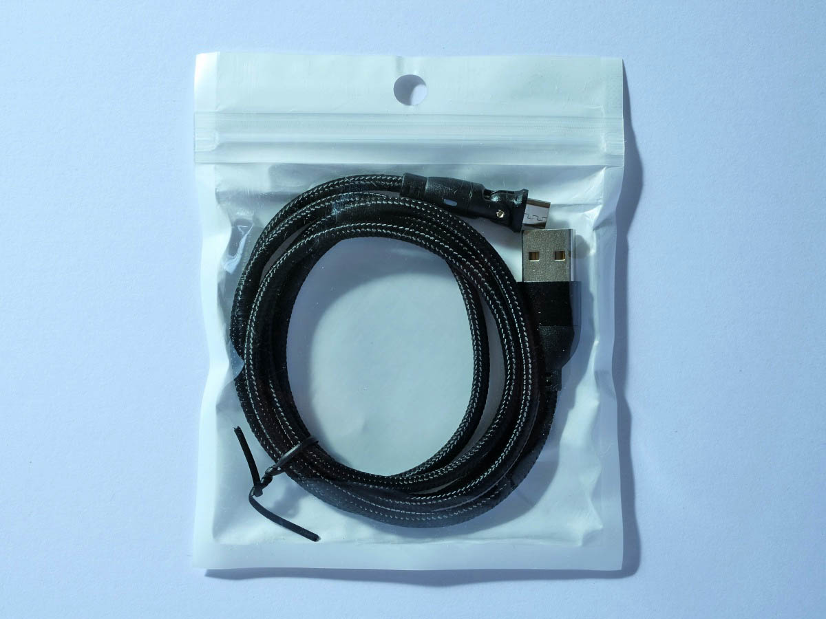 01
YFFSFDC USB Micro B ケーブル Ｌ字型 180度回転
パッケージ